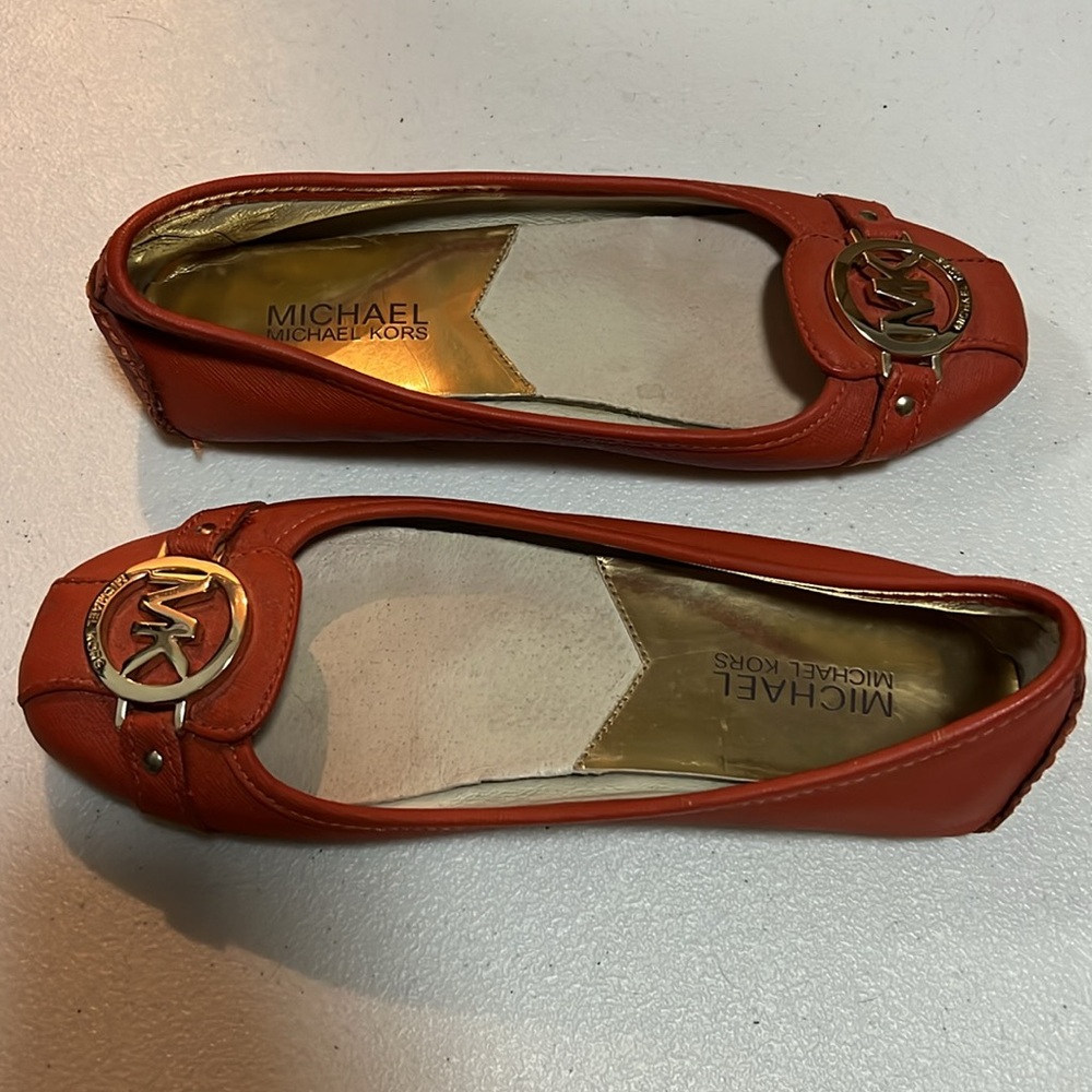 Women’s Michael Kors Logo Leather Moccasin Loafer Flats Orange, 6 - Picture 5 of 5